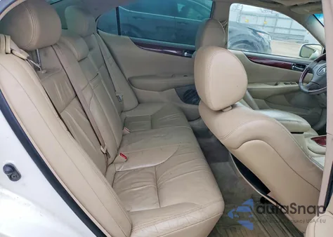 2003 Lexus Es 300 z USA, uszkodzony, nr VIN JTHBF30G330144022